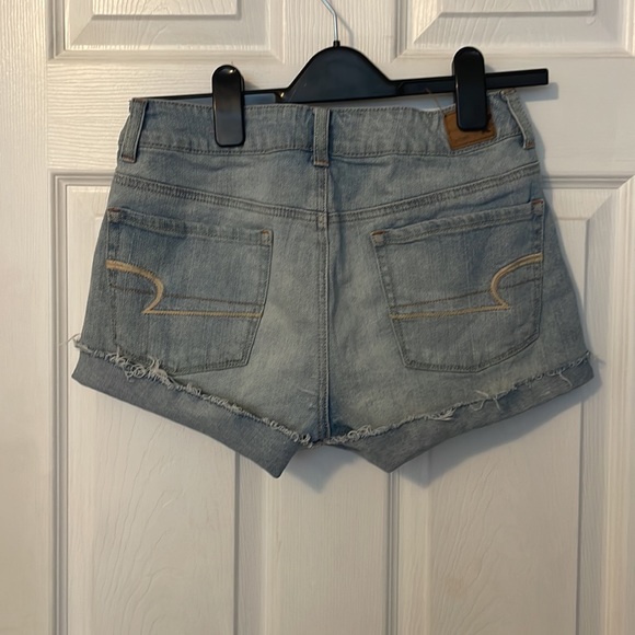 American eagle high wasted jean shorts - Picture 2 of 2